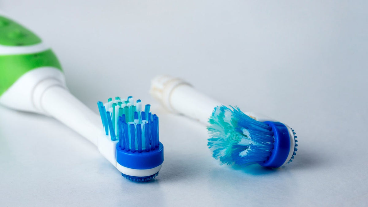 How Dirty Is My Toothbrush? – Cooolly